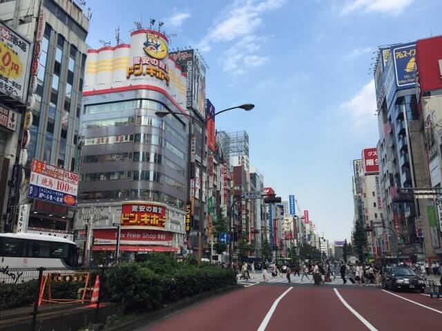 クリスチャンダイア,ドンキ,ロフト